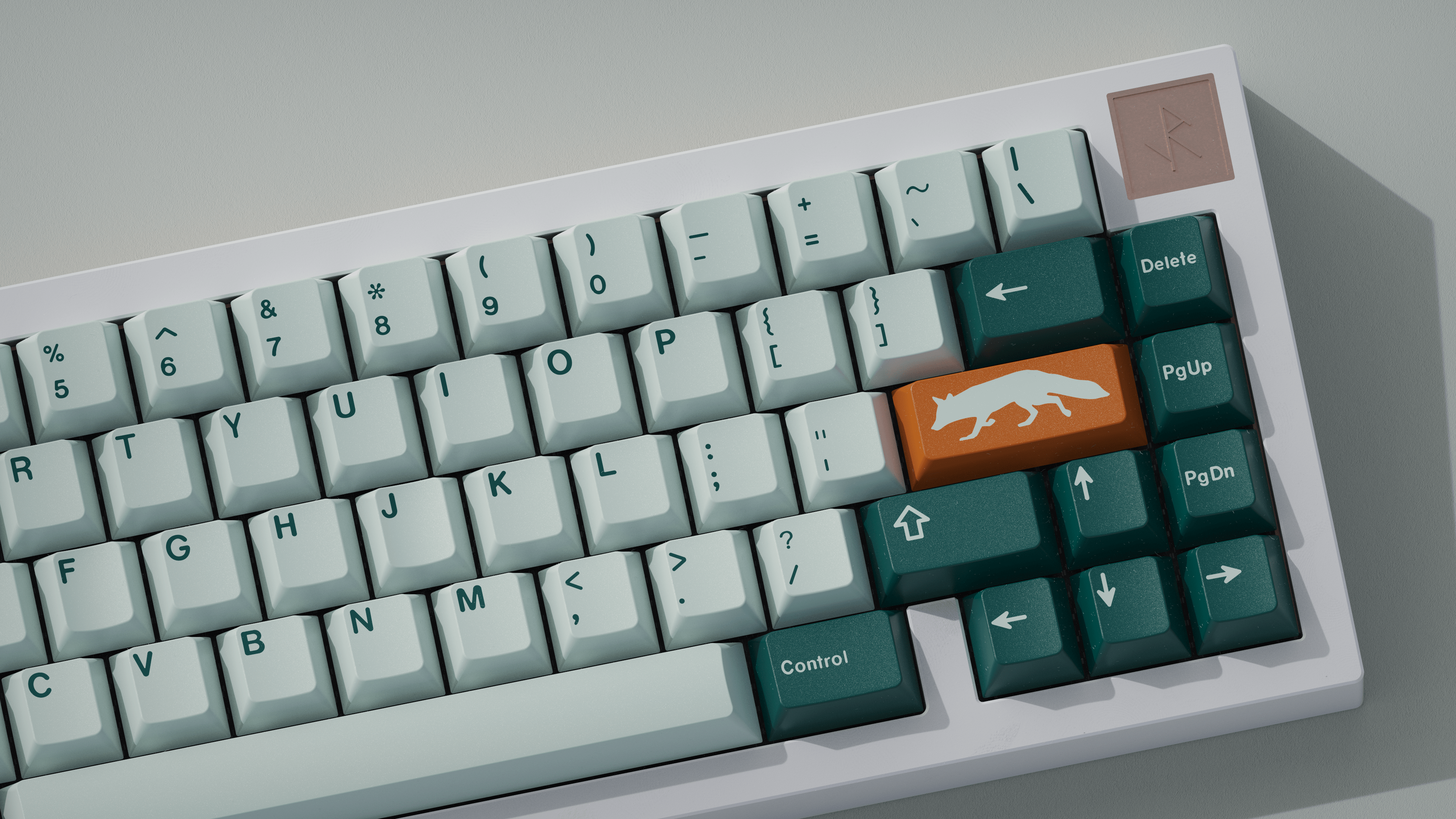 GMK Fox Mechanical Keyboard Keycaps - Apose
